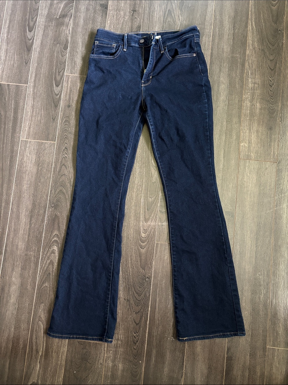 Levi's Women's Dark Blue Boot Cut Jeans - Picture 6 of 13